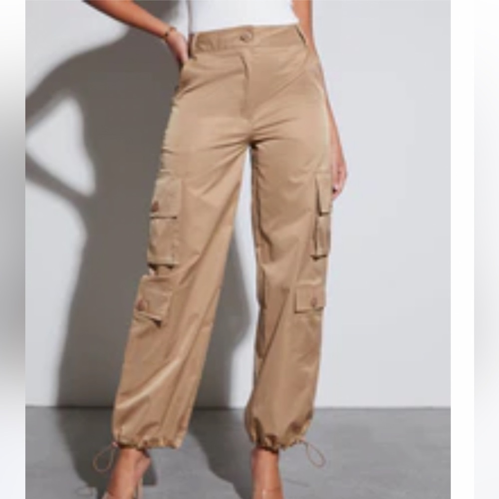 NWOT Vici Women’s cargo pants